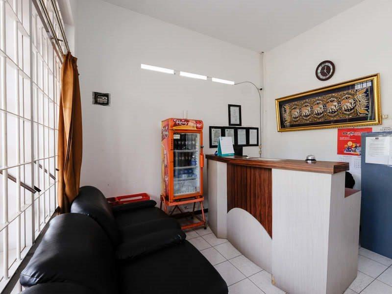 Reddoorz Near Moro Mall Purwokerto Εξωτερικό φωτογραφία