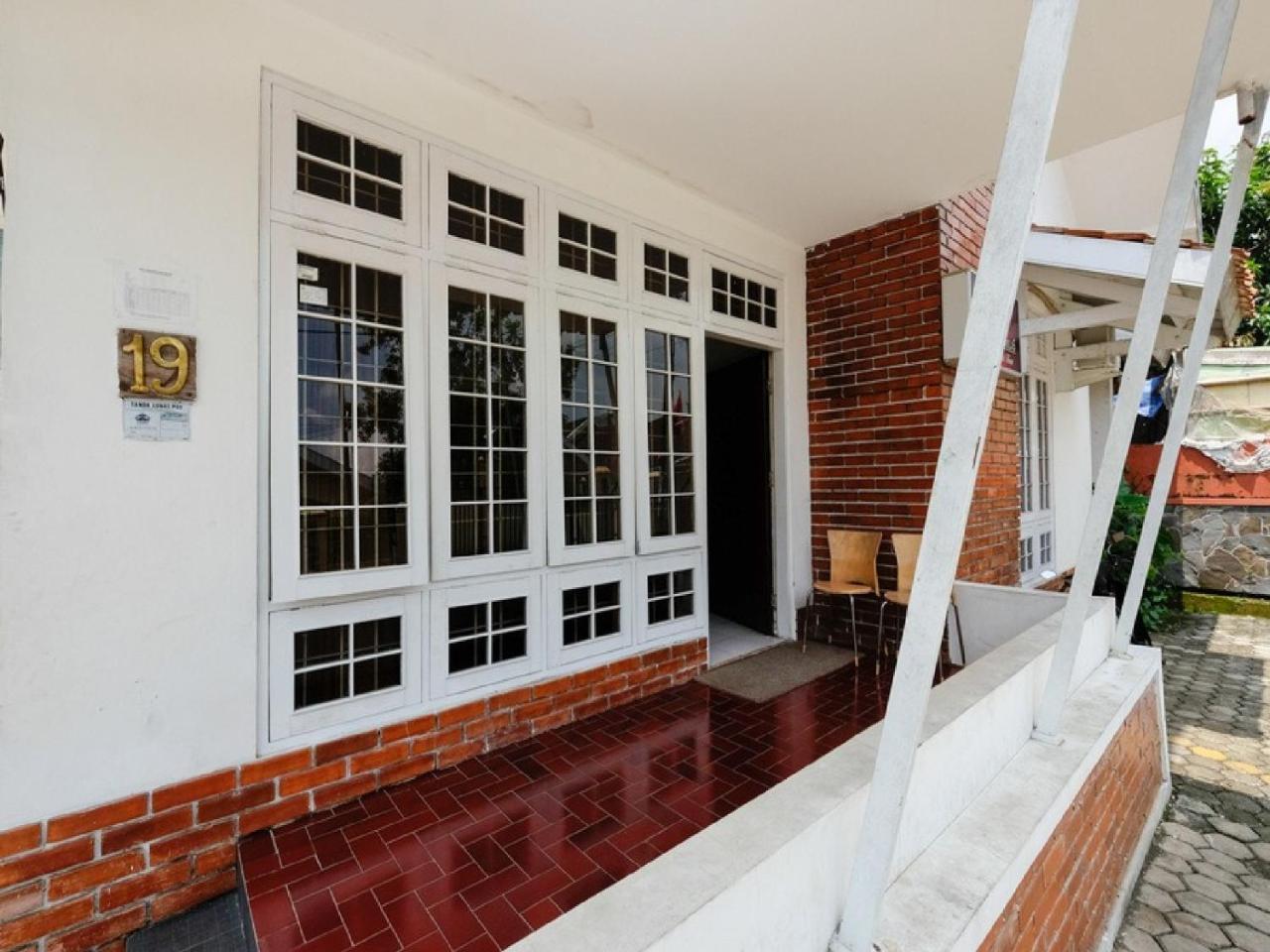 Reddoorz Near Moro Mall Purwokerto Εξωτερικό φωτογραφία