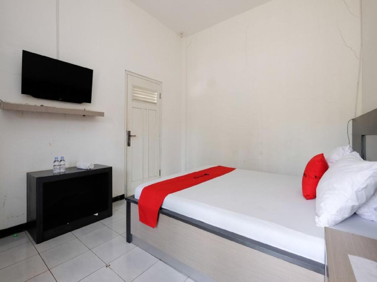 Reddoorz Near Moro Mall Purwokerto Εξωτερικό φωτογραφία