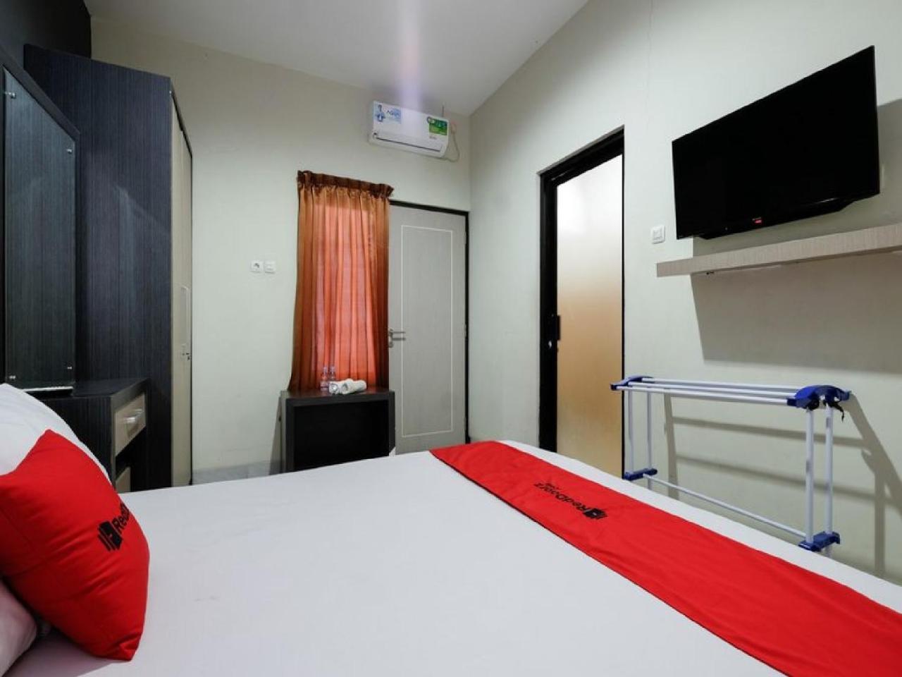 Reddoorz Near Moro Mall Purwokerto Εξωτερικό φωτογραφία